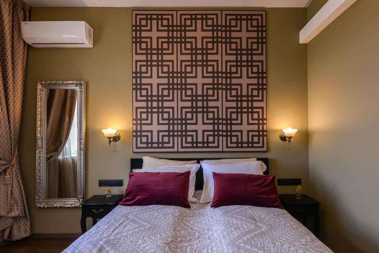 Sofia Dream Apartments - Jazzy Two Bedroom Suite By Flat Mаnager ภายนอก รูปภาพ