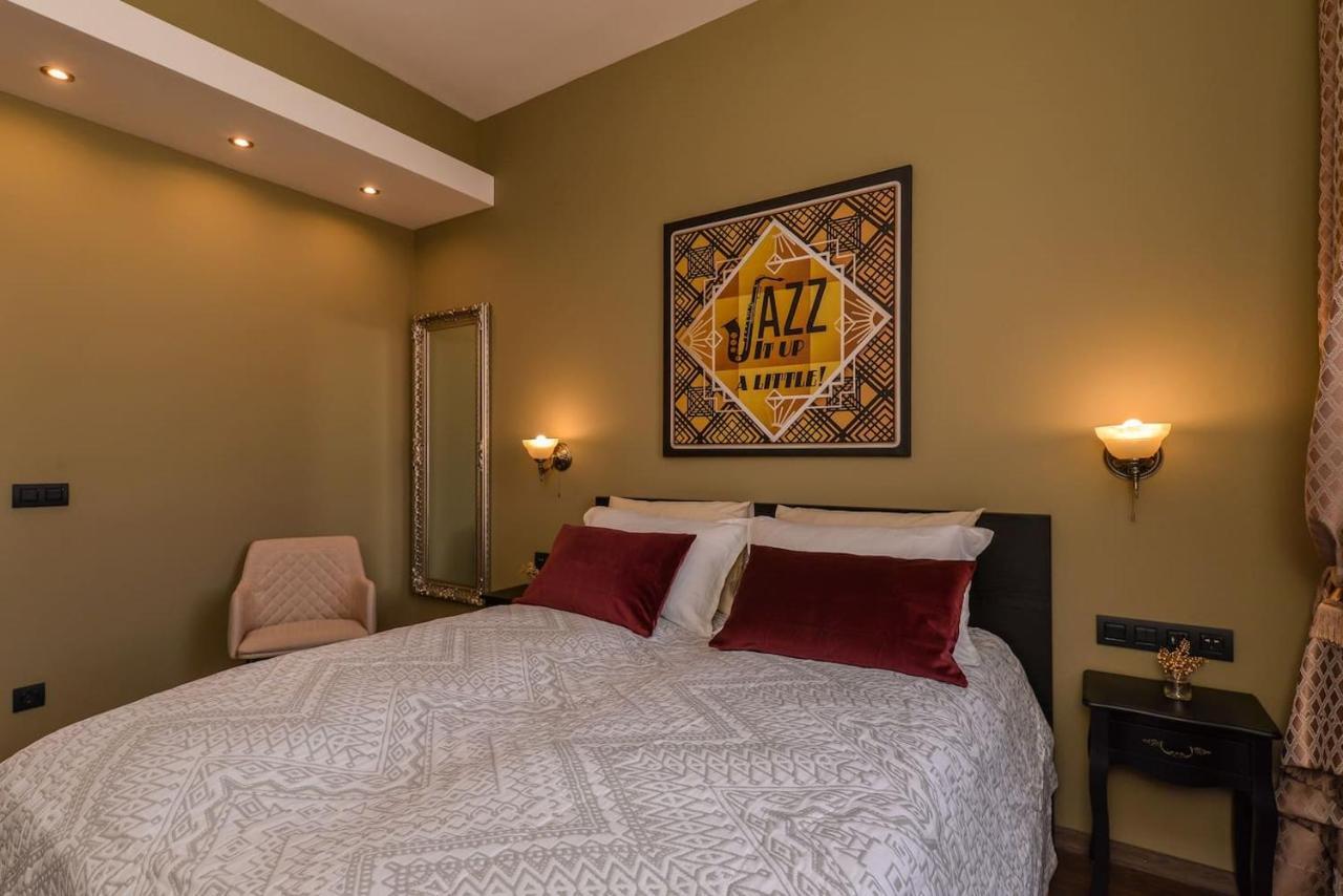 Sofia Dream Apartments - Jazzy Two Bedroom Suite By Flat Mаnager ภายนอก รูปภาพ