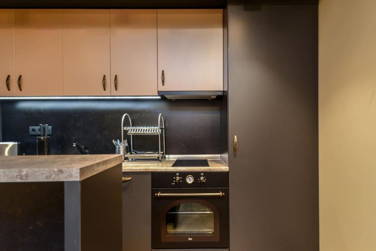 Sofia Dream Apartments - Jazzy Two Bedroom Suite By Flat Mаnager ภายนอก รูปภาพ